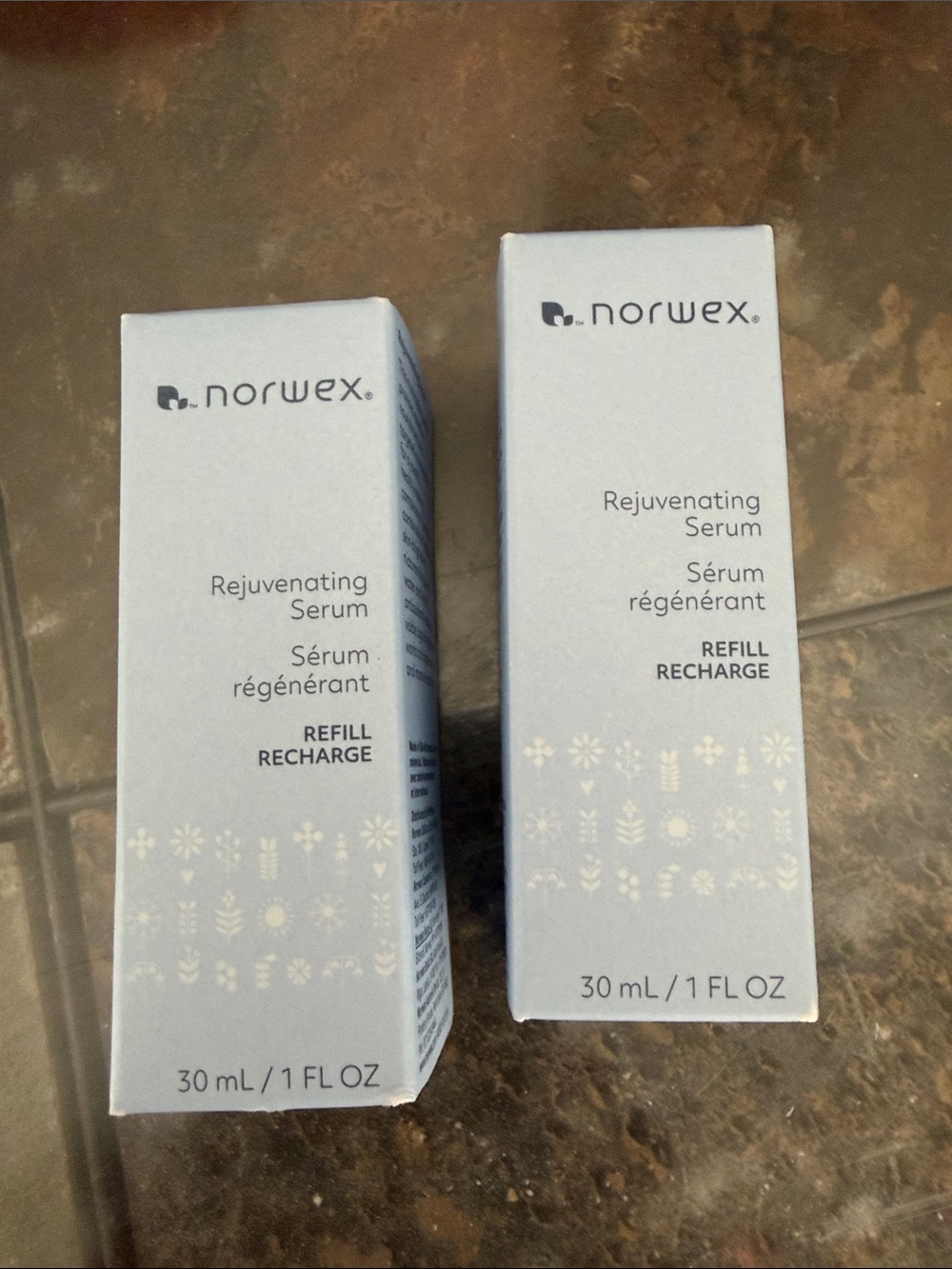 Norwex Rejuvenating Serum Refill - Pale Blue Packaging